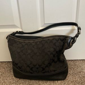 VINTAGE COACH PURSE LOTS OF LIFE LEFT!